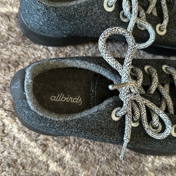 NWOT Allbirds Merino Wool Runners Shoes Gray Black Mens 8 - Picture 4 of 6